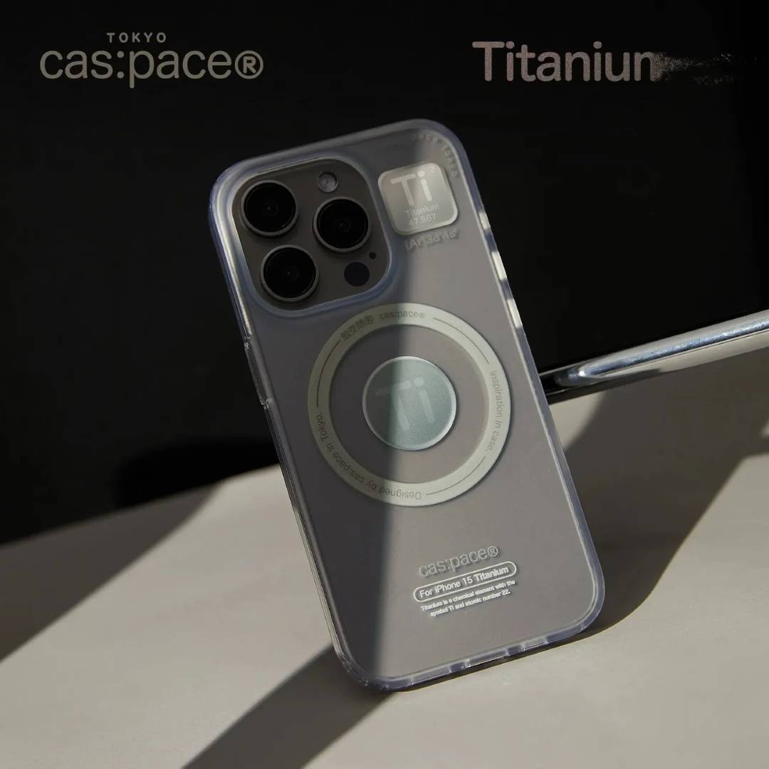 cas:pace Titanium MagSafe iPhone Case