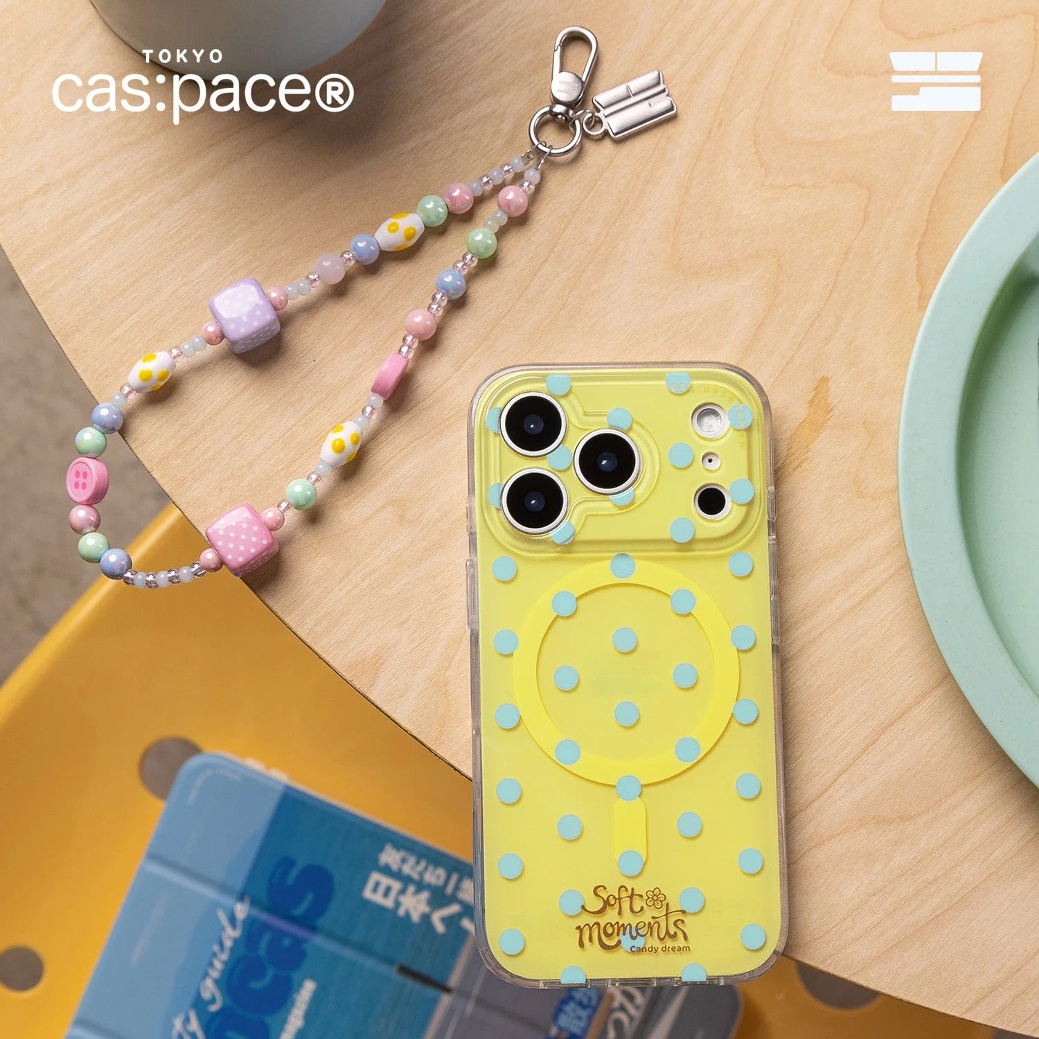 cas:pace Polka Dot MagSafe - Yellow